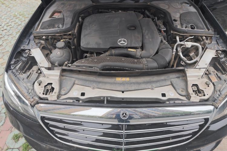 Used Mercedes-Benz E-Class 2020 E 300 L Luxury Model Engine Bay
