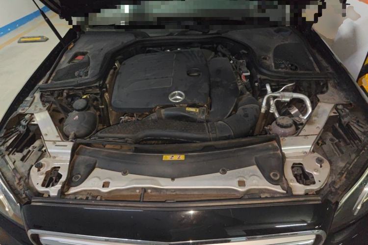 Used Mercedes-Benz E-Class 2020 Facelift E 260 L Sport Edition Engine Bay