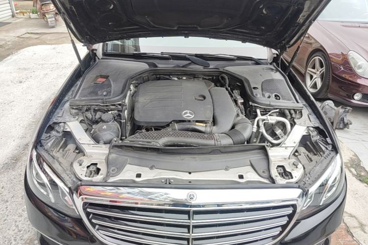 Used Mercedes-Benz E-Class 2020 E 300 L Luxury Model Engine Bay