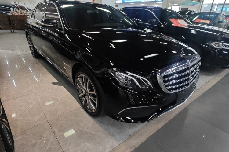 Used Mercedes-Benz E-Class 2020 Facelift E 260 L Exterior 1