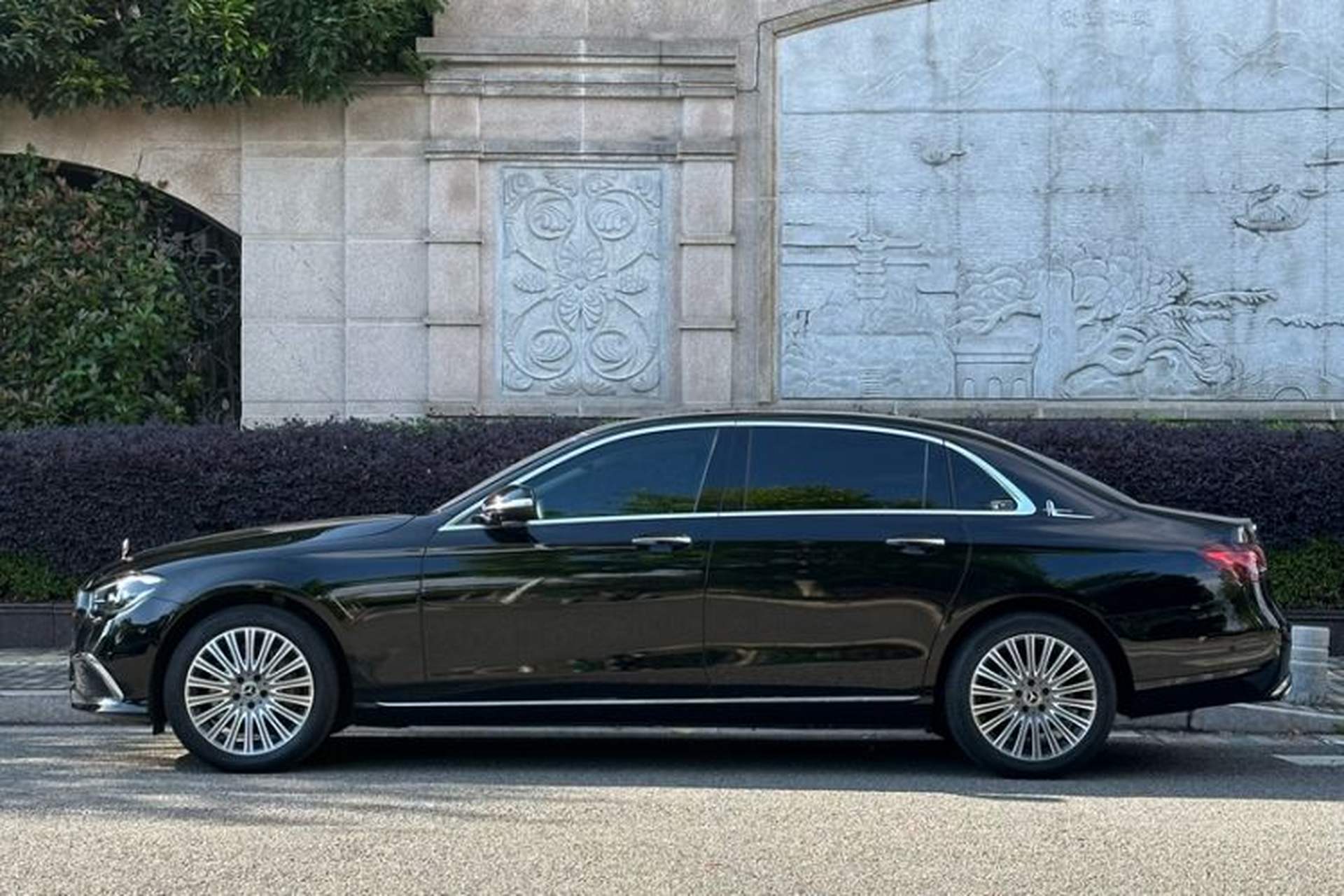 Used Mercedes-Benz E-Class 2020 E 300 L Stylish Model Exterior 1