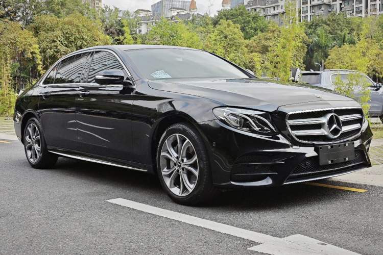Used Mercedes-Benz E-Class 2020 Restyled E 300 L Sporty and Stylish Edition Exterior 1