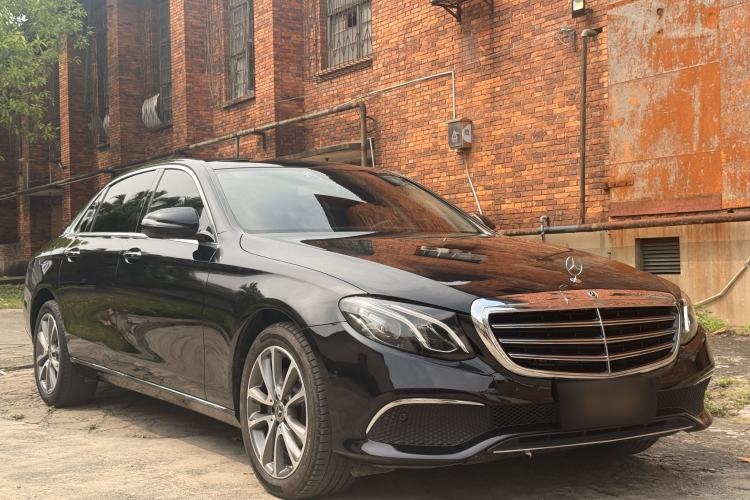 Used Mercedes-Benz E-Class 2020 Facelift E 260 L Exterior 1