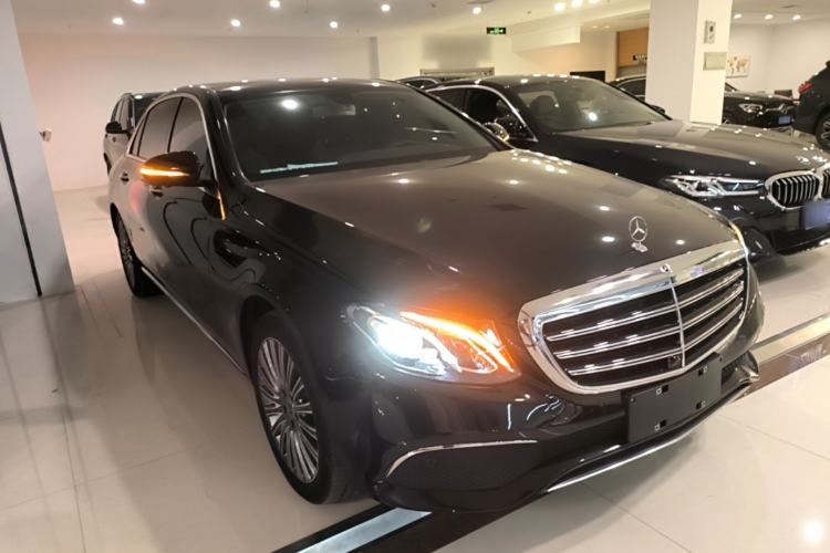 Used Mercedes-Benz E-Class 2020 E 300 L Luxury Model Exterior 1