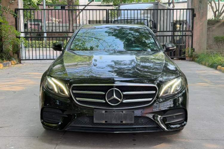 Used Mercedes-Benz E-Class 2020 E 260 Sport Edition Exterior 1