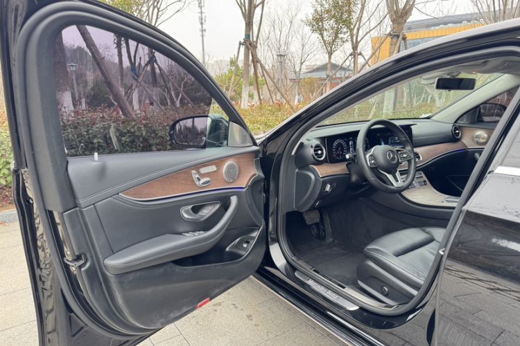 Used Mercedes-Benz E-Class 2020 E 260 L Exterior 12