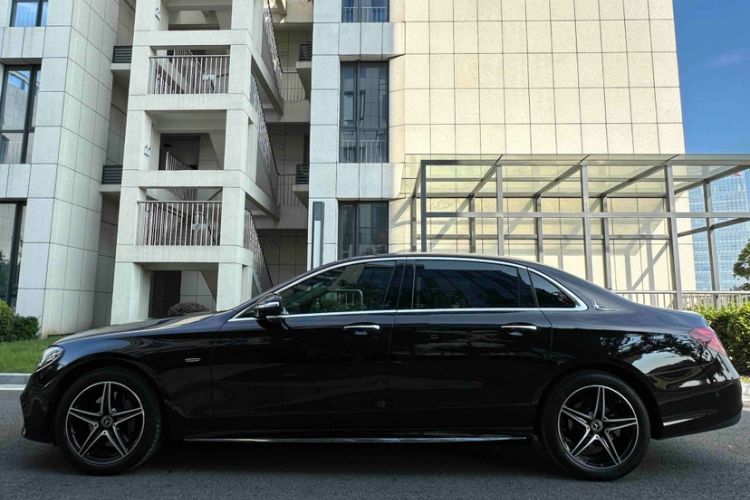 Used Mercedes-Benz E-Class 2020 Restyled E 300 L Sport Exclusive Edition Exterior 2