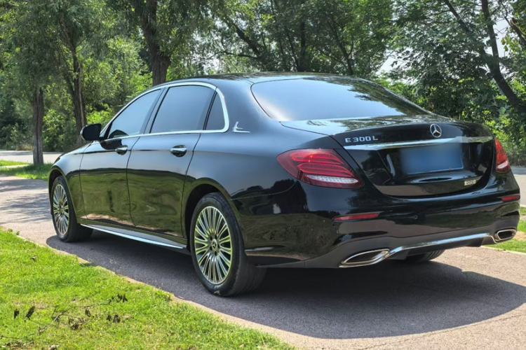 Used Mercedes-Benz E-Class 2020 Facelift E 260 L Exterior 2