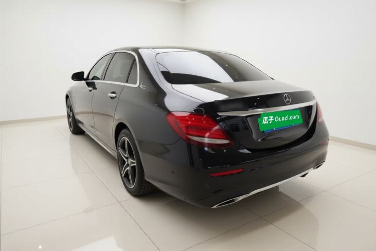 Used Mercedes-Benz E-Class 2020 E 300 L Sporty and Stylish Model Exterior 2
