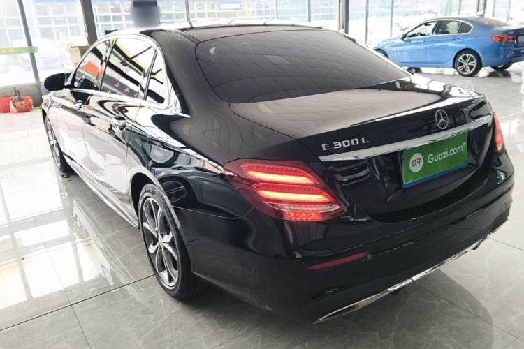Used Mercedes-Benz E-Class 2020 E 300 L Sporty and Stylish Model Exterior 2