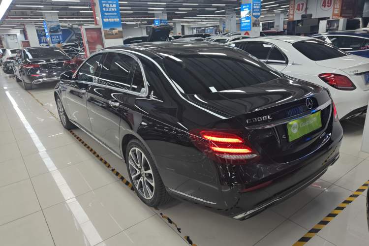 Used Mercedes-Benz E-Class 2020 Facelift E 260 L Exterior 2