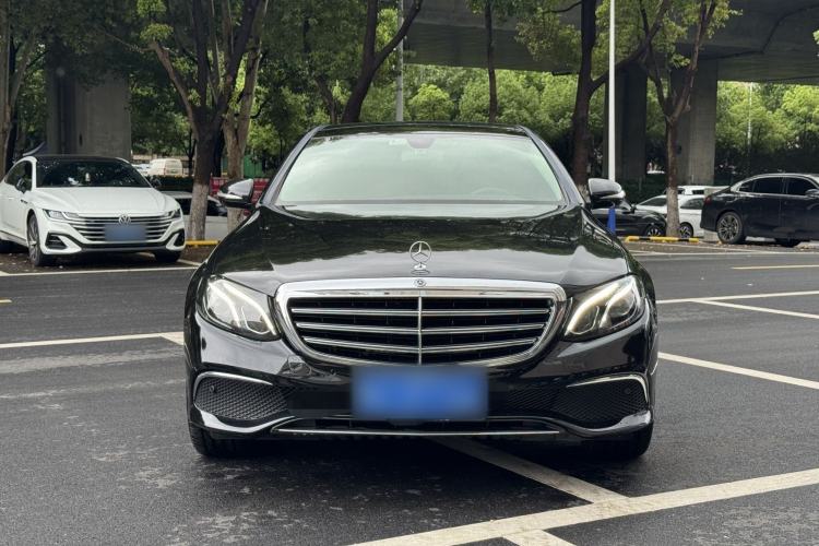 Used Mercedes-Benz E-Class 2020 Facelift E 260 L Exterior 2