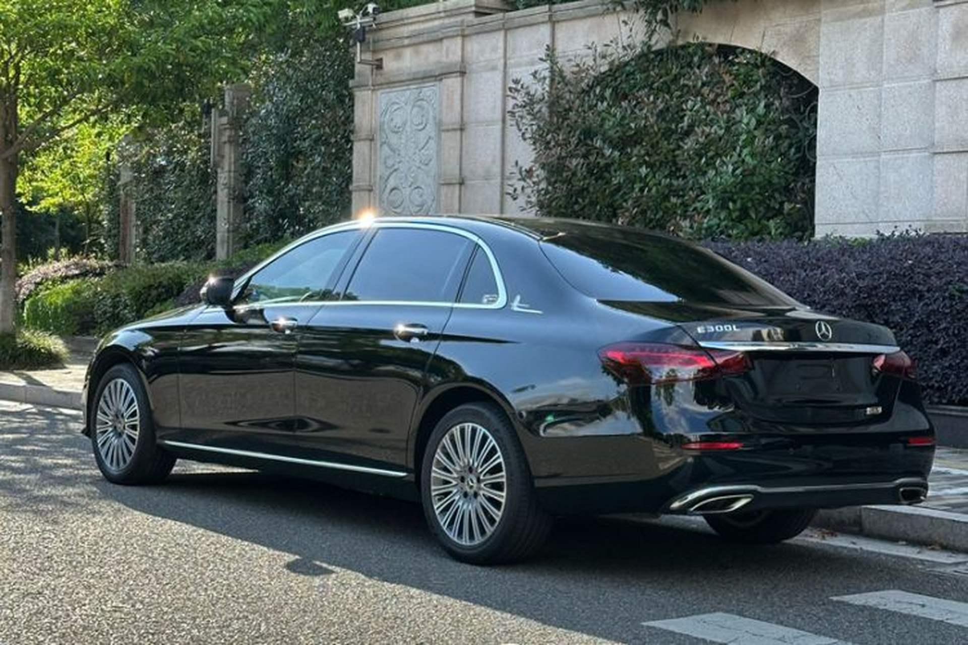 Used Mercedes-Benz E-Class 2020 E 300 L Stylish Model Exterior 2