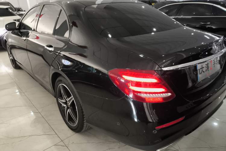 Used Mercedes-Benz E-Class 2020 E 260 Sport Edition Exterior 2