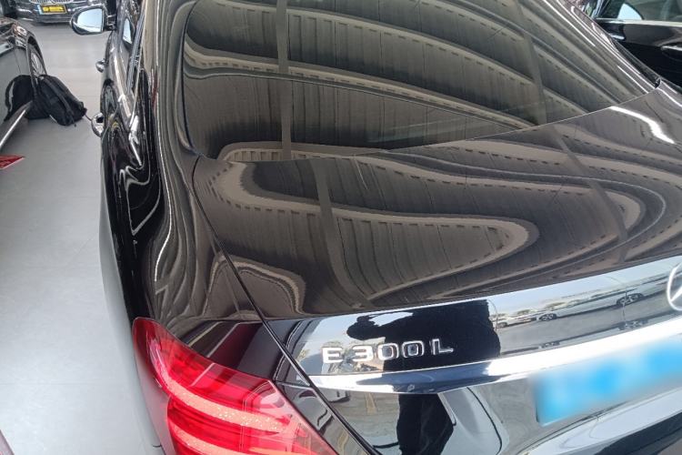 Used Mercedes-Benz E-Class 2020 Facelift E 300 L Stylish Edition Exterior 2