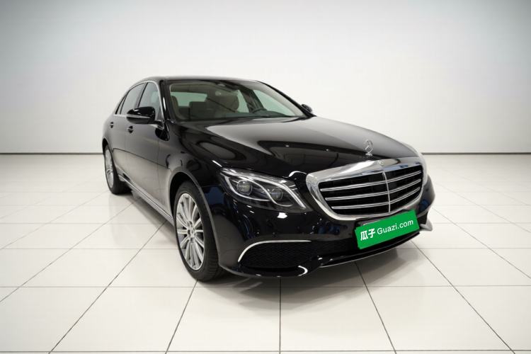 Used Mercedes-Benz E-Class 2020 E 300 L Luxury Model Exterior 2
