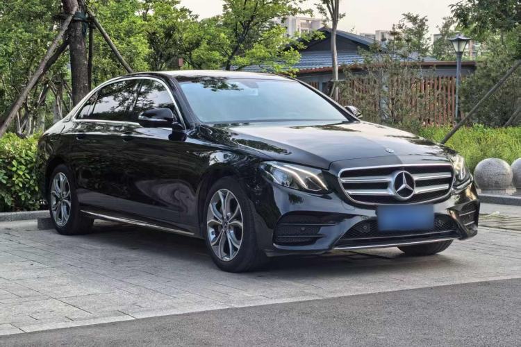 Used Mercedes-Benz E-Class 2020 Restyled E 300 L Sporty and Stylish Edition Exterior 2