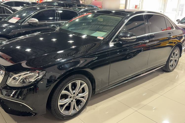 Used Mercedes-Benz E-Class 2020 Restyled E 300 L Sporty and Stylish Edition Exterior 2