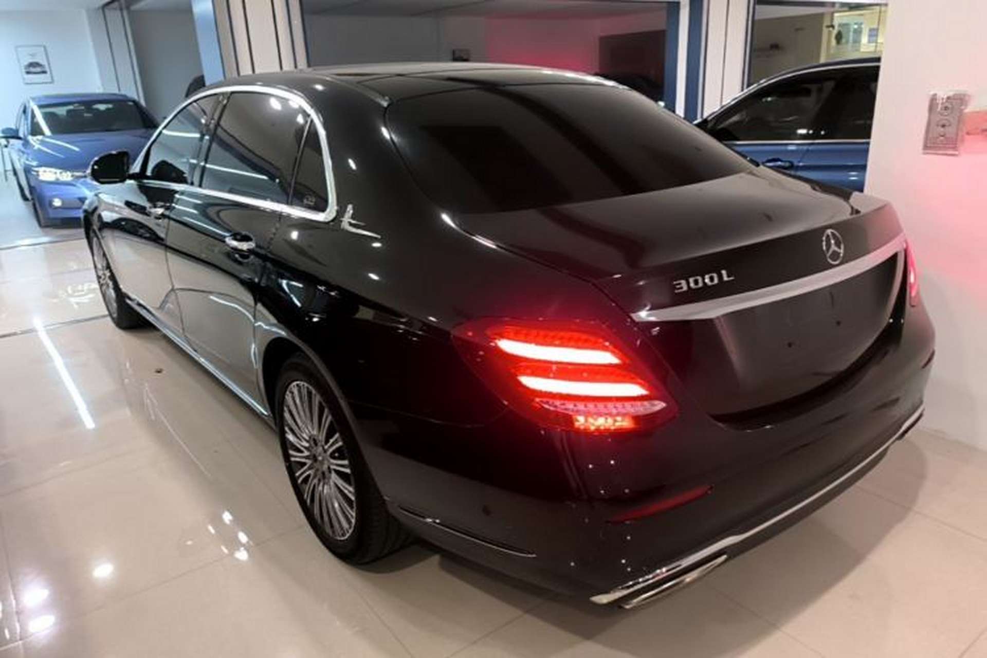 Used Mercedes-Benz E-Class 2020 E 300 L Luxury Model Exterior 2