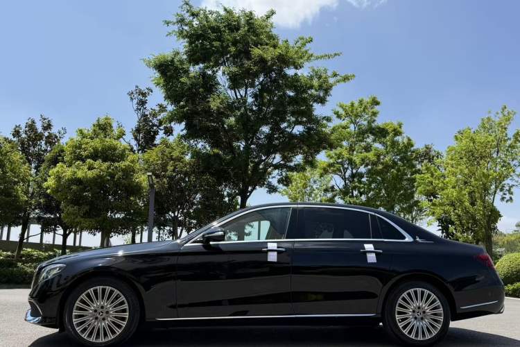 Used Mercedes-Benz E-Class 2020 E 300 L Stylish Model Exterior 2
