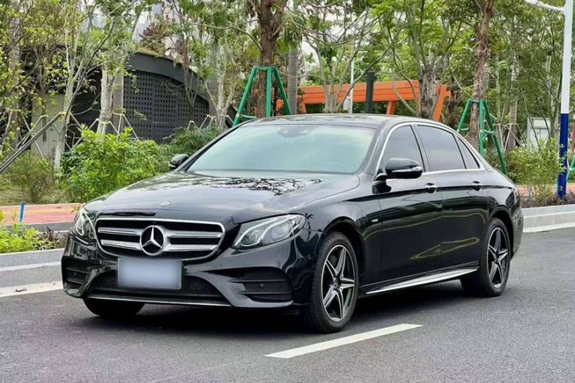 Used Mercedes-Benz E-Class 2020 Restyled E 300 L Sport Exclusive Edition Exterior 2