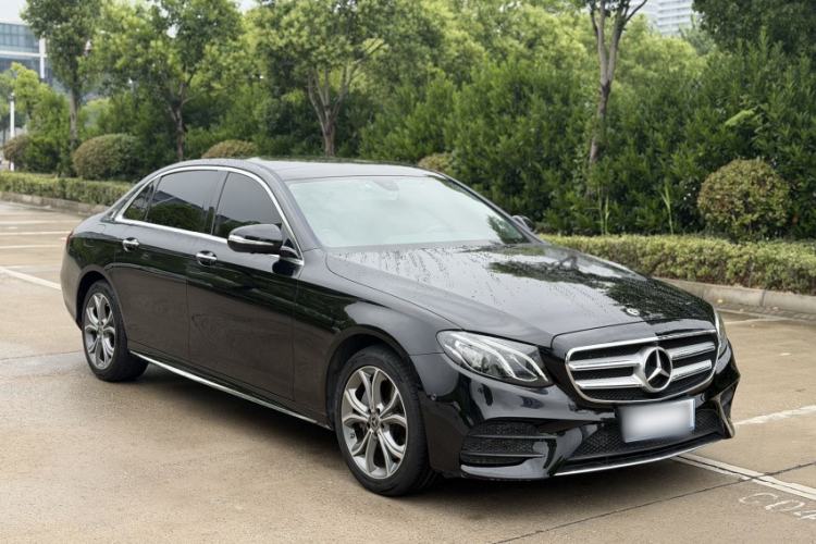 Used Mercedes-Benz E-Class 2020 Restyled E 300 L Sporty and Stylish Edition Exterior 2