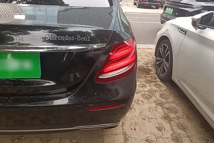 Used Mercedes-Benz E-Class 2020 Facelift E 300 L Stylish Edition Exterior 3