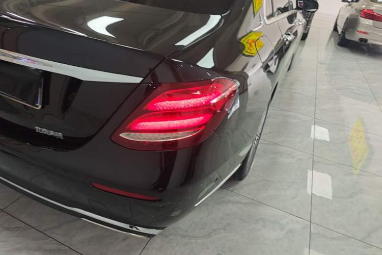 Used Mercedes-Benz E-Class 2020 Restyled E 300 L Exclusive Edition Exterior 3