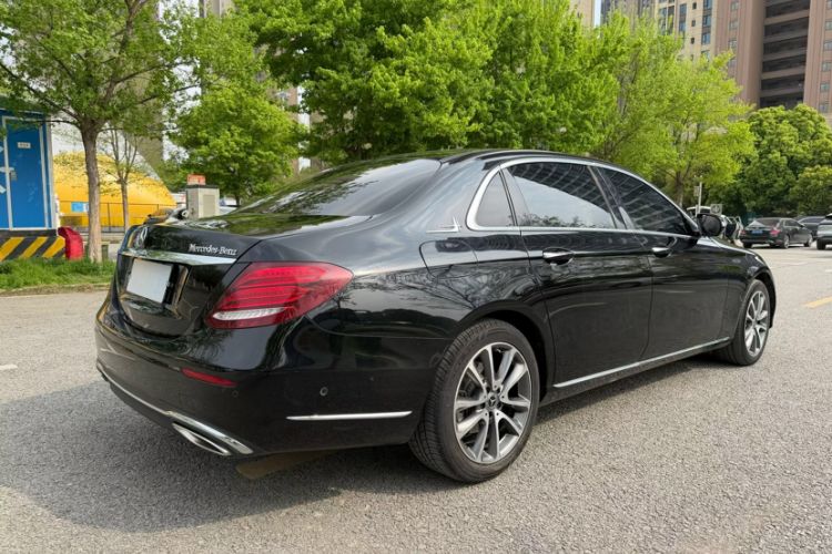 Used Mercedes-Benz E-Class 2020 E 260 L Exterior 3