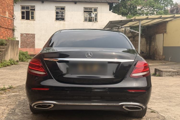 Used Mercedes-Benz E-Class 2020 Facelift E 260 L Exterior 3
