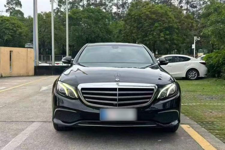 Used Mercedes-Benz E-Class 2020 Facelift E 300 L Stylish Edition Exterior 3