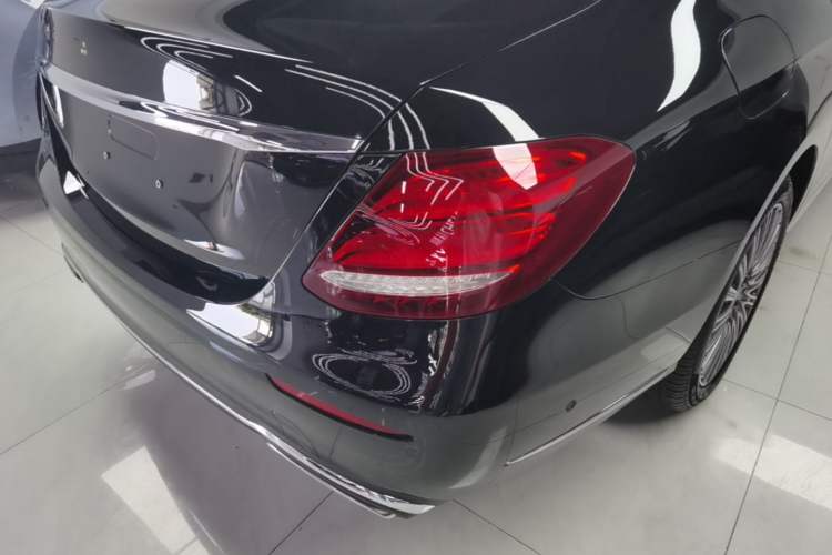 Used Mercedes-Benz E-Class 2020 Restyled E 300 L Exclusive Edition Exterior 3
