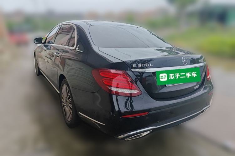 Used Mercedes-Benz E-Class 2020 E 300 L Luxury Model Exterior 3