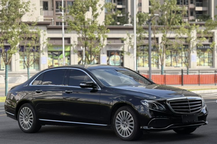 Used Mercedes-Benz E-Class 2020 E 300 L Stylish Model Exterior 3