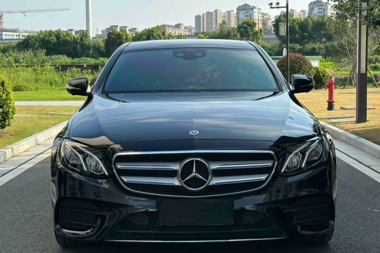 Used Mercedes-Benz E-Class 2020 Restyled E 300 L Sport Exclusive Edition Exterior 4