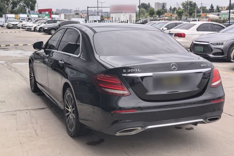 Used Mercedes-Benz E-Class 2020 Restyled E 300 L Sport Exclusive Edition Exterior 4