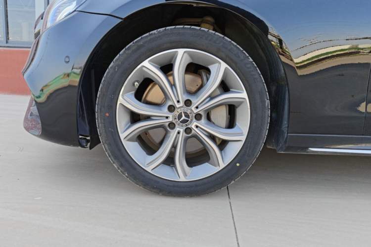 Used Mercedes-Benz E-Class 2020 E 300 L Sport Luxury Edition Exterior 4