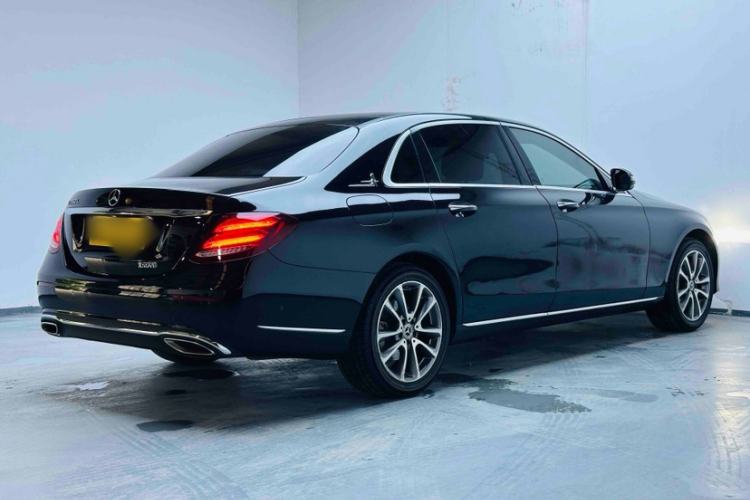 Used Mercedes-Benz E-Class 2020 E 260 L Exterior 4