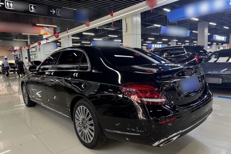 Used Mercedes-Benz E-Class 2020 E 300 L Luxury Model Exterior 4