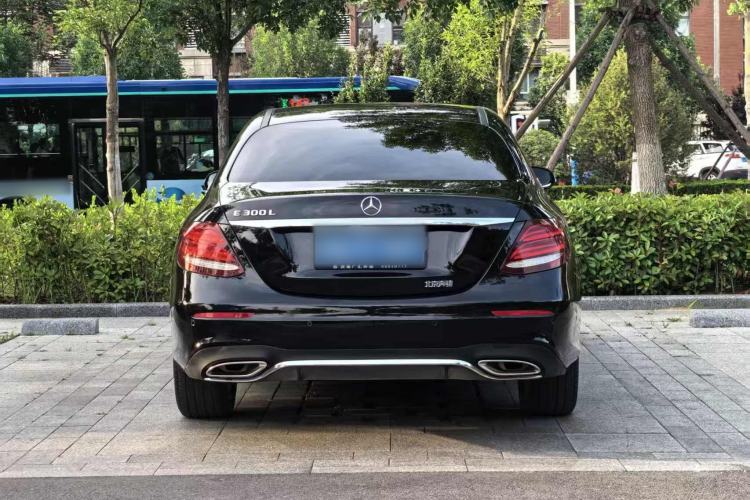 Used Mercedes-Benz E-Class 2020 Restyled E 300 L Sporty and Stylish Edition Exterior 4