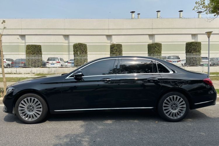 Used Mercedes-Benz E-Class 2020 Facelift E 300 L Stylish Edition Exterior 4