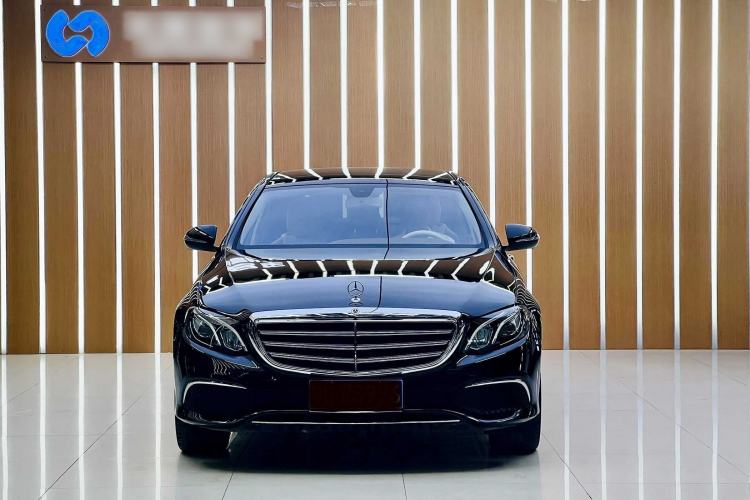 Used Mercedes-Benz E-Class 2020 Facelift E 260 L Exterior 4