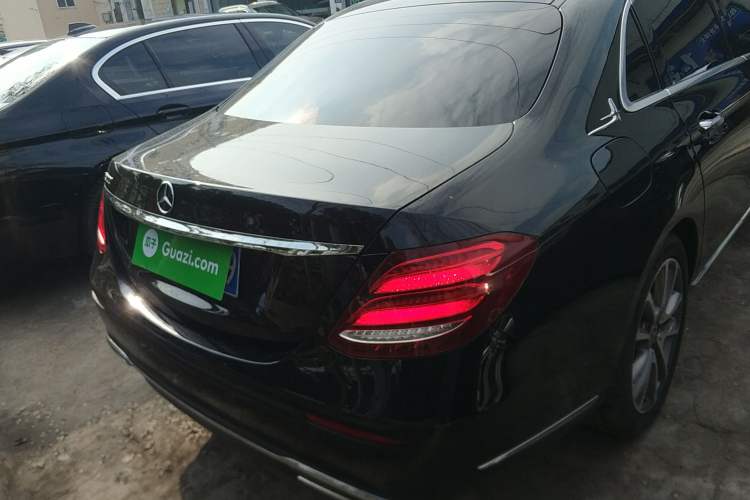Used Mercedes-Benz E-Class 2020 Facelift E 260 L Exterior 4