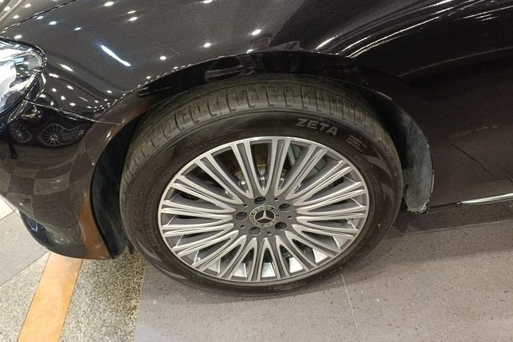 Used Mercedes-Benz E-Class 2020 E 300 L Stylish Model Exterior 4