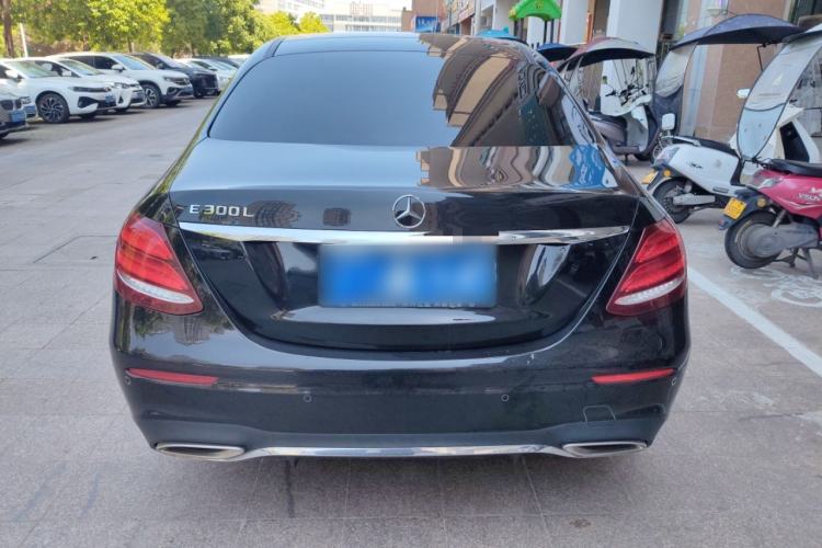Used Mercedes-Benz E-Class 2020 E 300 L Sport Luxury Edition Exterior 5