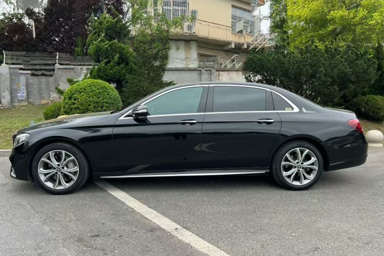 Used Mercedes-Benz E-Class 2020 E 300 L Sport Luxury Edition Exterior 5
