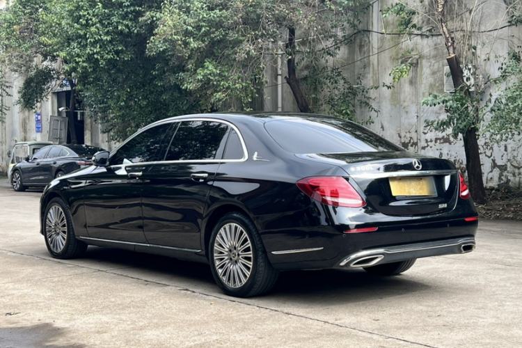 Used Mercedes-Benz E-Class 2020 Facelift E 300 L Stylish Edition Exterior 5
