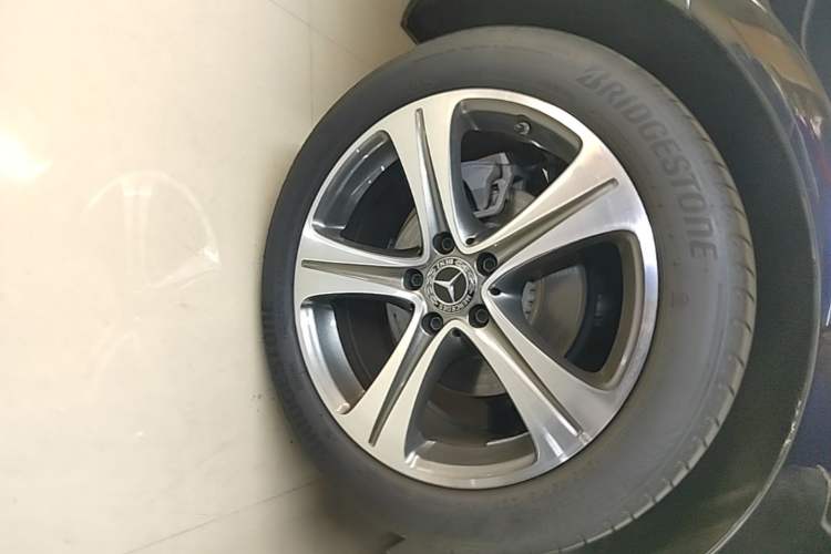 Used Mercedes-Benz E-Class 2020 E 260 L Sport Edition Exterior 5