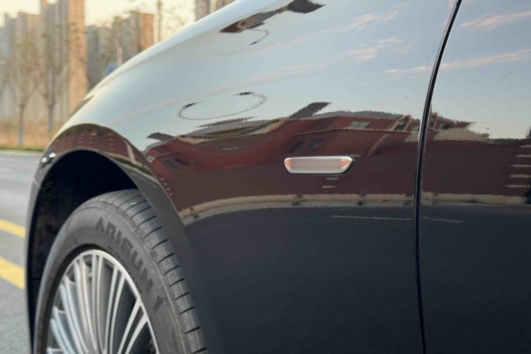 Used Mercedes-Benz E-Class 2020 Restyled E 300 L Exclusive Edition Exterior 5