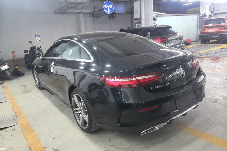 Used Mercedes-Benz E-Class 2020 E 260 Coupe Exterior 5